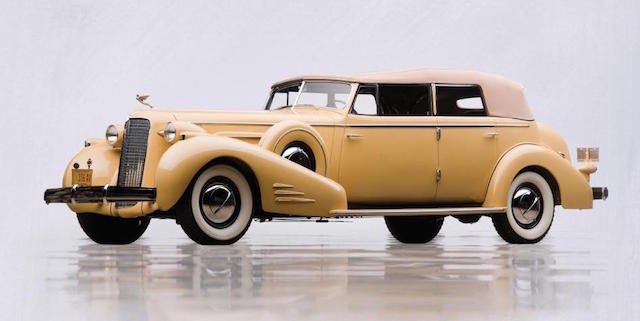 1935 Cadillac V16 Imperial Convertible sedan