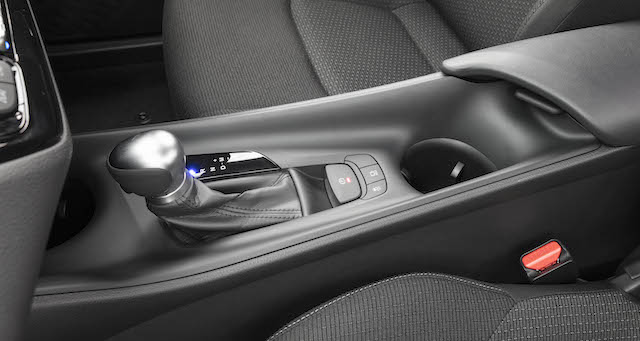 Toyota C-HR Interior_ leather shift leather with chrome accent