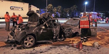 car-crash-night-snow (1)